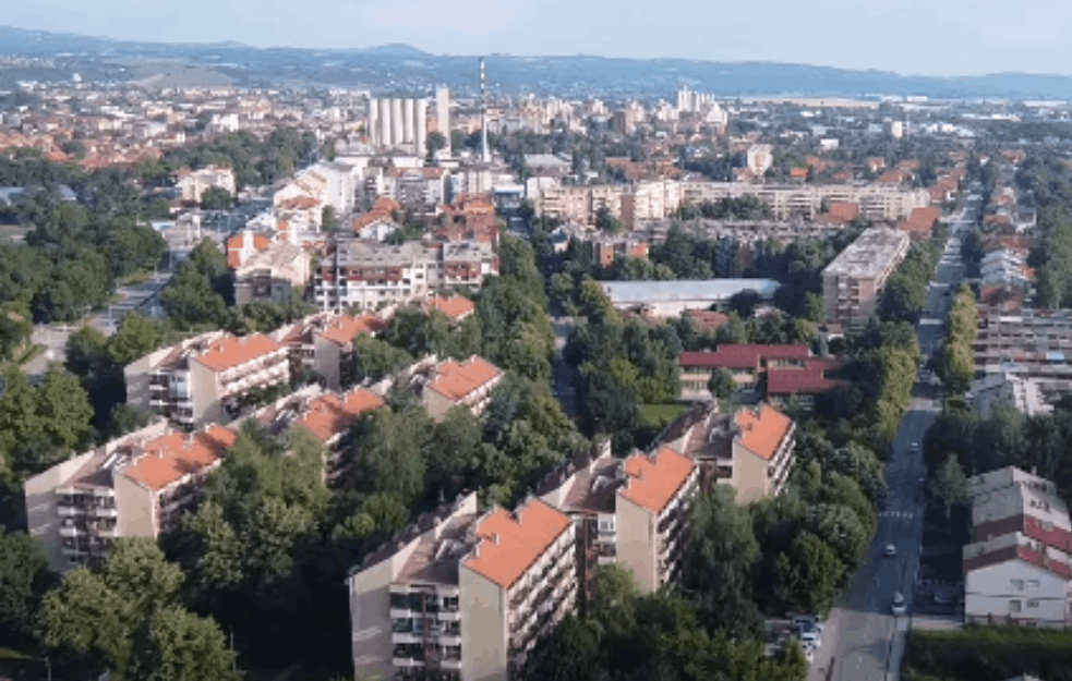 OTKRIVEN MOTIV OTMICE KOD JAGODINE: Mučila muškarca da prizna da je ljubavnik njenog muža kako bi DECA PRIPALA NJOJ